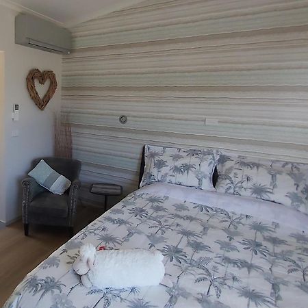 The Bay Lodge Pohara Εξωτερικό φωτογραφία